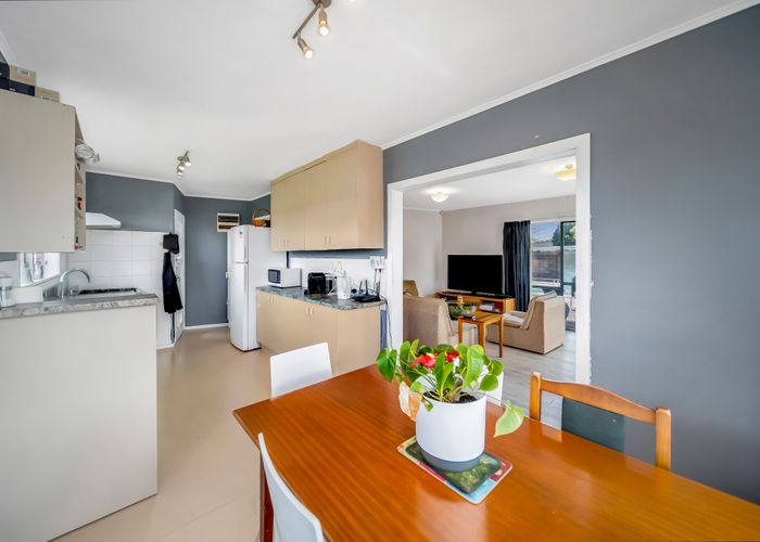  at 41 Ashgrove Road, Mangere, Auckland