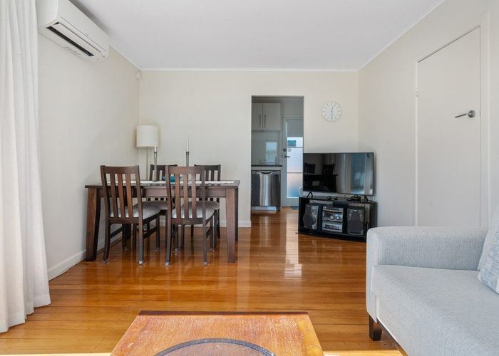  at 1/23 Appleyard Crescent, Meadowbank, Auckland