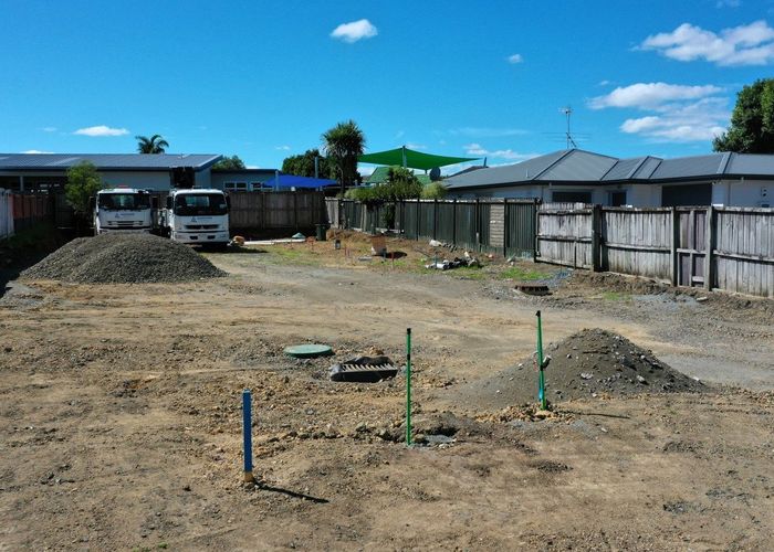  at 5 Toru Street, Te Atatu Peninsula, Waitakere City, Auckland