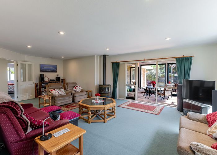  at 8 San Vito Place, Paraparaumu Beach, Kapiti Coast, Wellington