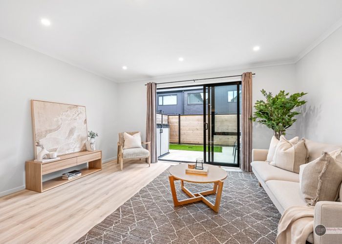  at 15 Doug Jensen Street, Wallaceville, Upper Hutt