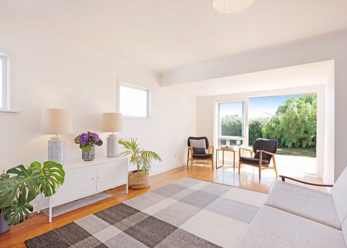  at 42 Chelsea Street, Miramar, Wellington