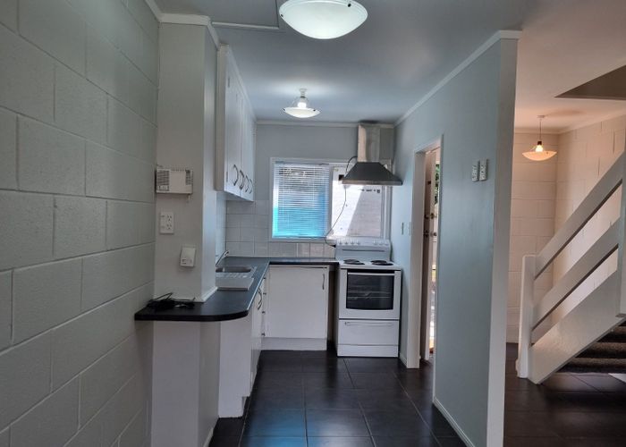  at 11/176 Panama Road, Mount Wellington, Auckland City, Auckland