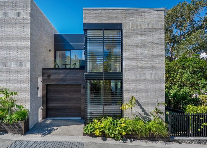  at 21A Arahia Street, Northcote, North Shore City, Auckland