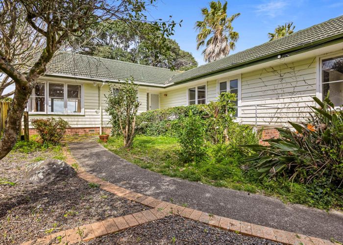  at 59 Sylvan Avenue, Northcote, North Shore City, Auckland