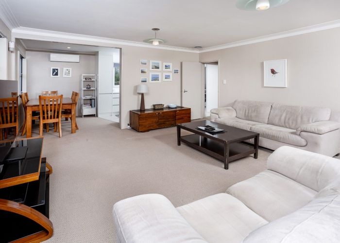  at 121 Moore Street, Hillcrest, North Shore City, Auckland