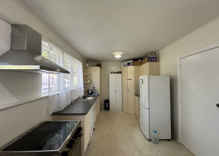  at 1070 High Street, Avalon, Lower Hutt, Wellington