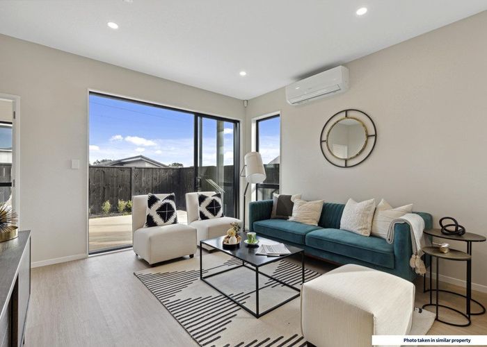  at 29 Paretao Street, Massey, Auckland