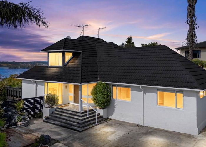  at 115 Litten Road, Cockle Bay, Auckland