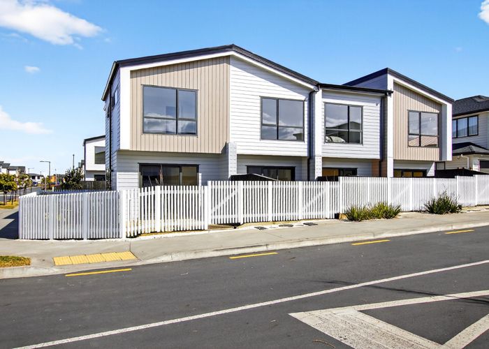  at 21  Habitat Place, Hobsonville, Waitakere City, Auckland