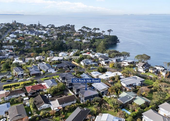  at 13D Rock Isle Road, Torbay, North Shore City, Auckland