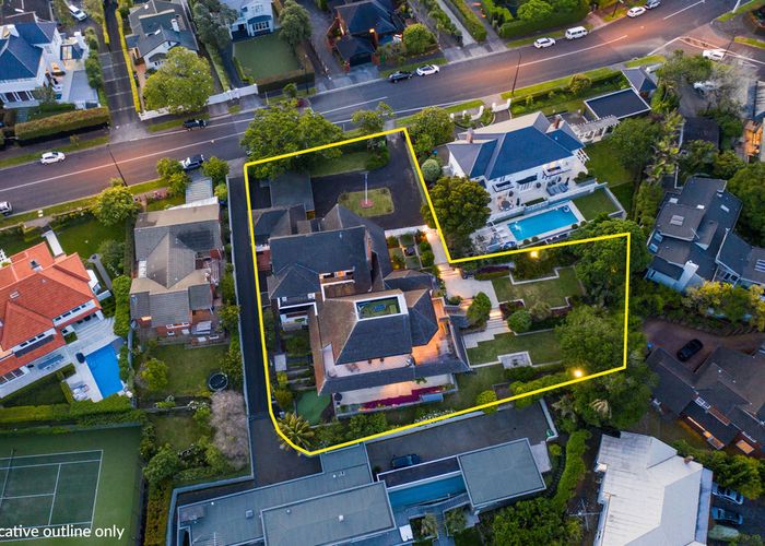  at 39 Bassett Road, Remuera, Auckland
