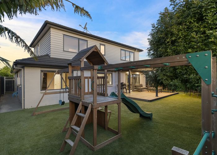  at 16 Springcrest Drive, Karaka, Papakura