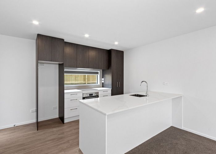  at 2/17 Frederick Street, Waltham, Christchurch City, Canterbury