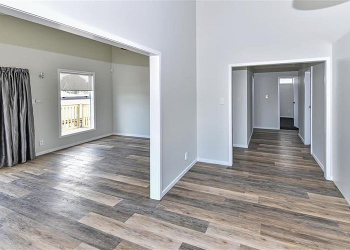  at 27B McInnes Road, Weymouth, Manukau City, Auckland