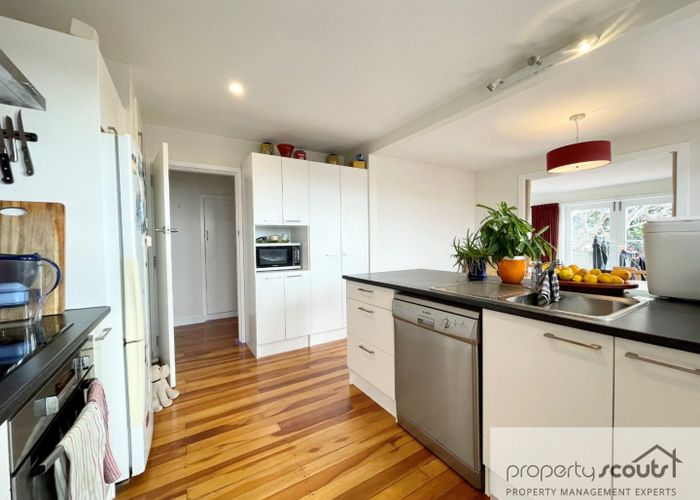  at 10 Moana Crescent, Blagdon, New Plymouth