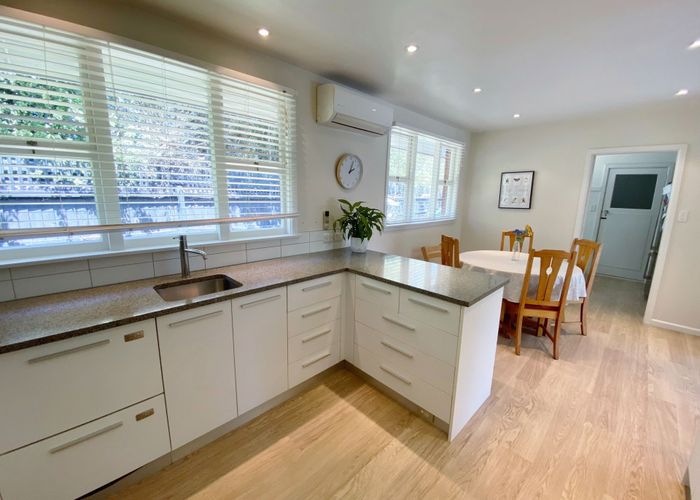  at 17 Landsdowne Tce, Cashmere, Christchurch City, Canterbury