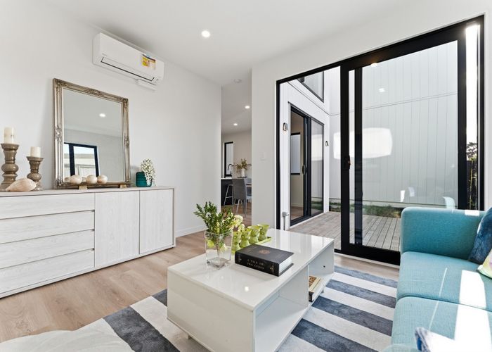  at 10C Serjeant Street, Henderson, Waitakere City, Auckland