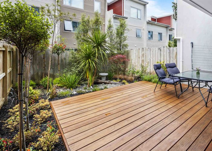  at 14/5 Perekia Street, Albany, Auckland