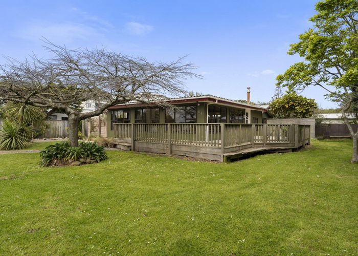  at 3 Atkinson Avenue, Otaki Beach, Otaki