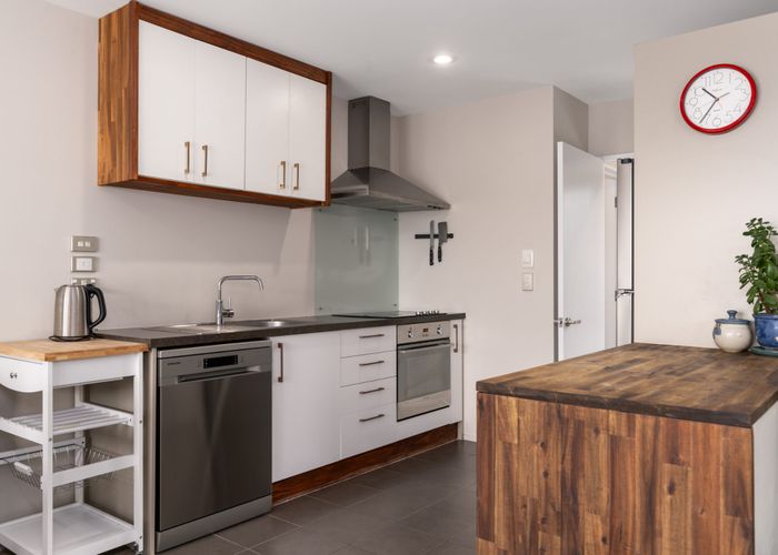  at 180B Milton Street, Sydenham, Christchurch
