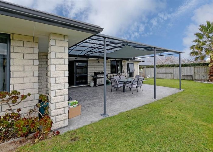  at 10 St James Drive, Huntington, Hamilton, Waikato