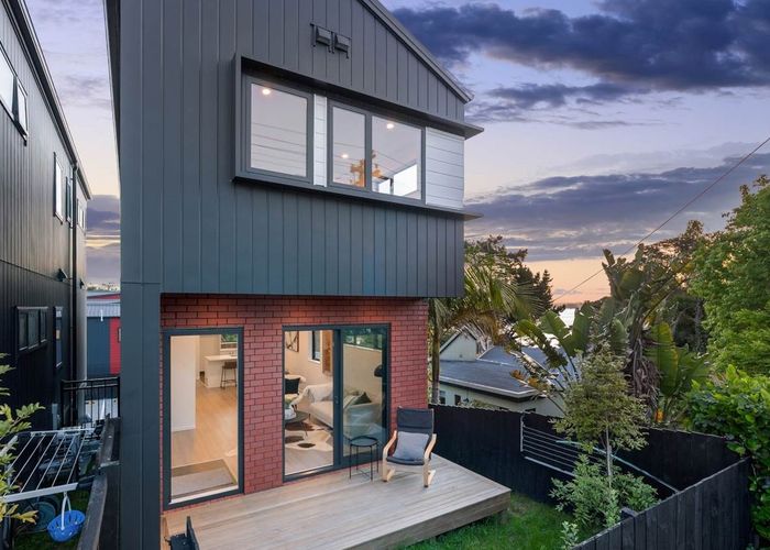  at 222B Manuka Road, Bayview, Auckland