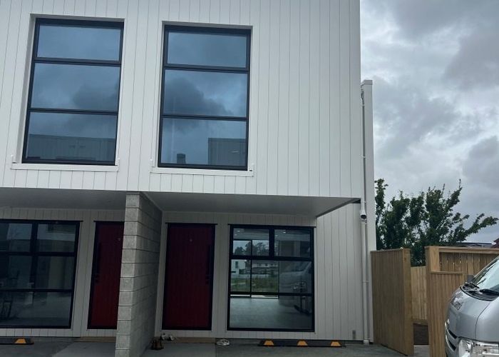  at 9/47 Freeland Ave, Mount Roskill, Auckland City, Auckland