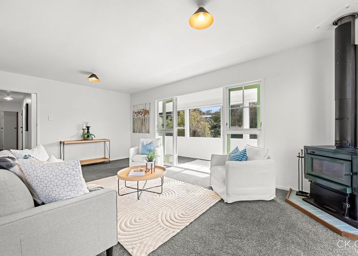  at 3 Eastview Grove, Normandale, Lower Hutt, Wellington