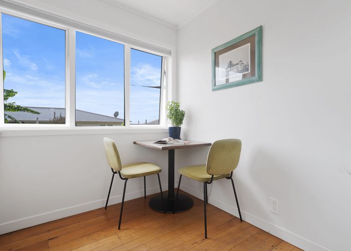  at 2/23 Clayburn Road, Glen Eden, Waitakere City, Auckland