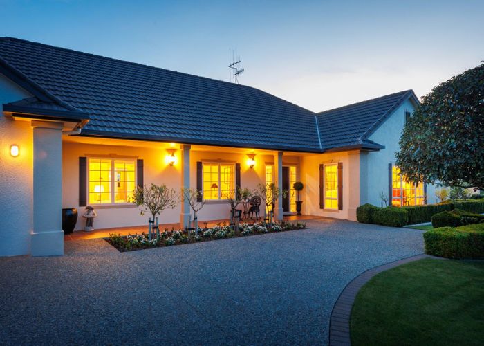  at 35 Cashmere Drive, Fitzherbert, Palmerston North