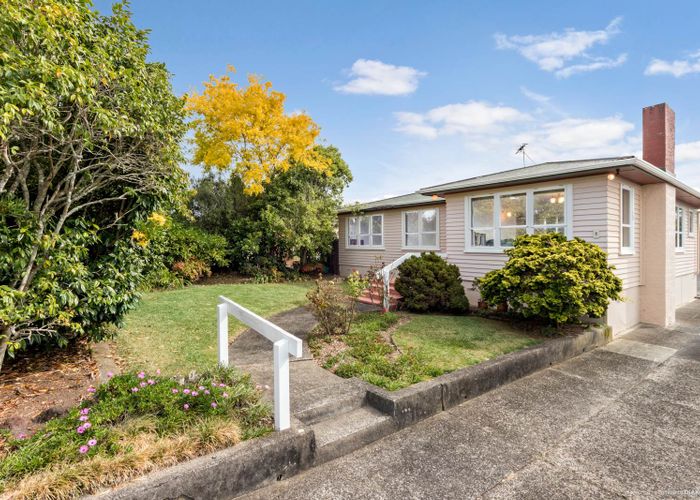  at 1 Bamboo Grove, Kelston, Auckland