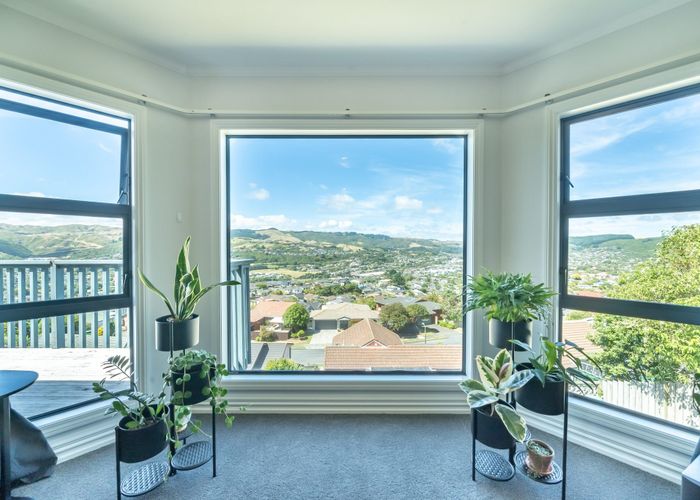  at 11 Chastudon Place, Tawa, Wellington