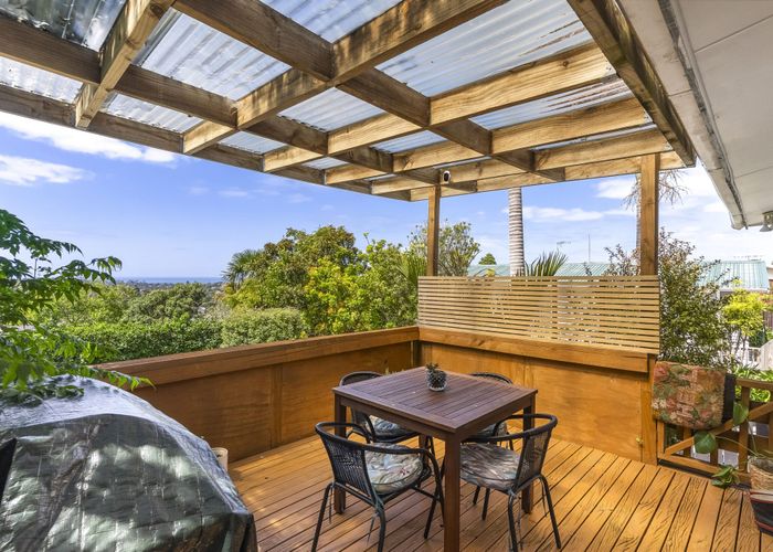  at 899A East Coast Road, Torbay, North Shore City, Auckland