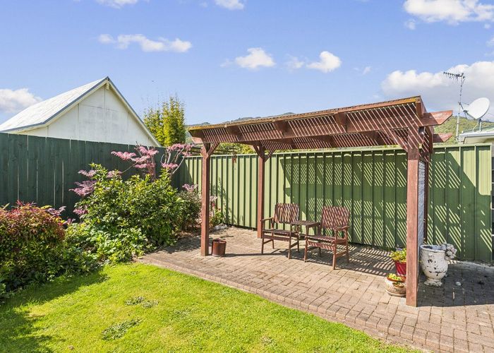  at 50B Rewarewa Crescent, Waikanae, Waikanae