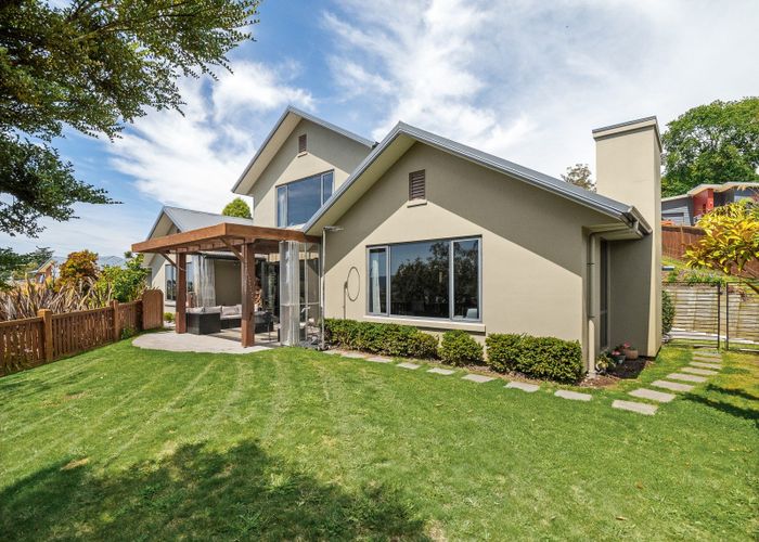  at 11 Sretlaw Place, Brockville, Dunedin