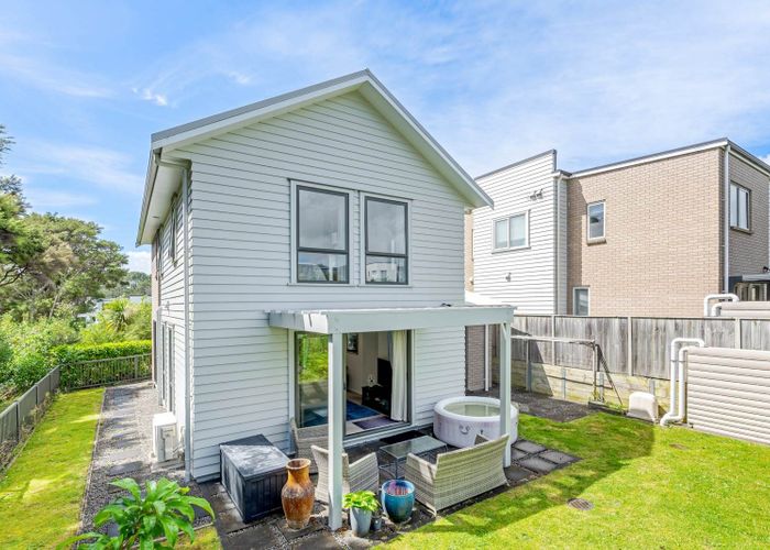  at 13 Mahinga Lane, Massey, Auckland