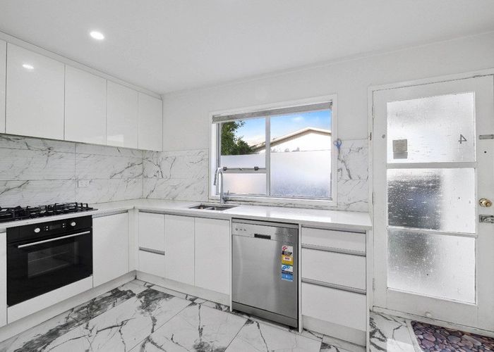  at 4/19 Harwood Road, Mount Wellington, Auckland City, Auckland