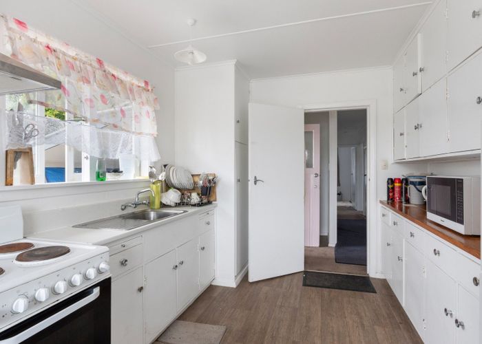  at 64 Daphne Street, Outer Kaiti, Gisborne