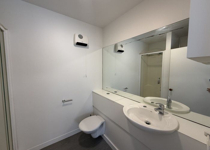  at 6/5 Anderson Heights, Queenstown Hill, Queenstown-Lakes, Otago