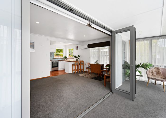  at 14 St Winifreds Avenue, Hamilton East, Hamilton