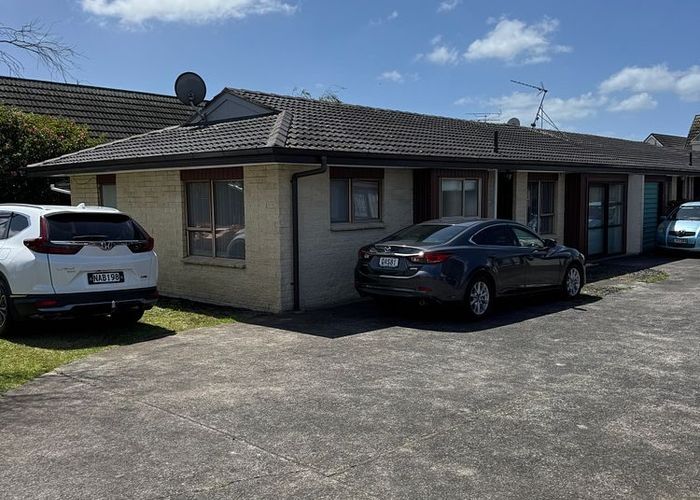 at 1/560 Great South Road, Papatoetoe, Auckland