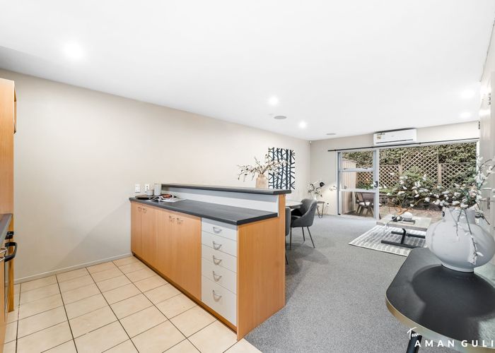  at 5/218 Captain Springs Road, Onehunga, Auckland City, Auckland