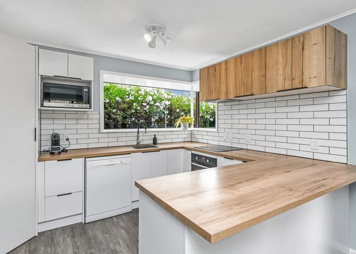  at 413 Yaldhurst Road, Russley, Christchurch