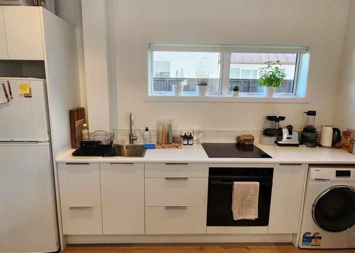  at 37a Gulf View Road, Murrays Bay, North Shore City, Auckland