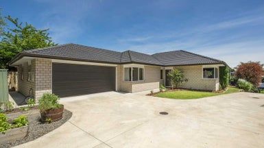  at 35 Danny Place, Pyes Pa, Tauranga