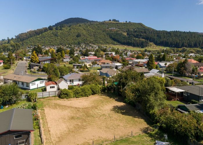  at 8C Kouma Place, Fairy Springs, Rotorua