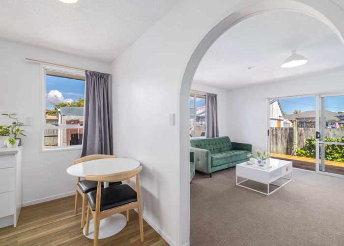  at 1/12 Bonar Place, Woolston, Christchurch City, Canterbury