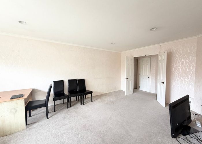  at 180A Botany Road, Botany Downs, Manukau City, Auckland