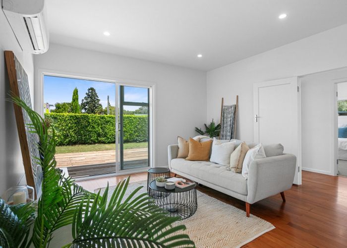  at 46 Beach Road, Collingwood